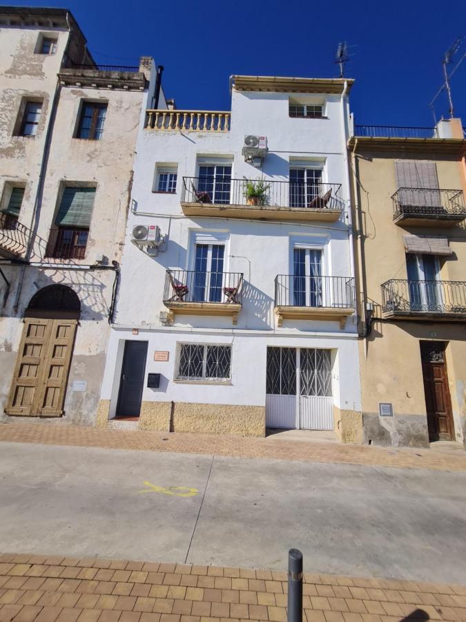 River Ebro Apartments مورا دي إبري المظهر الخارجي الصورة