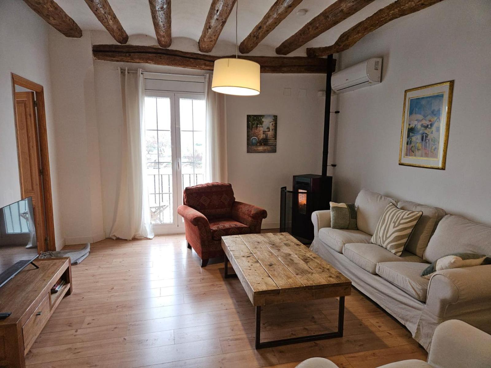 River Ebro Apartments مورا دي إبري المظهر الخارجي الصورة