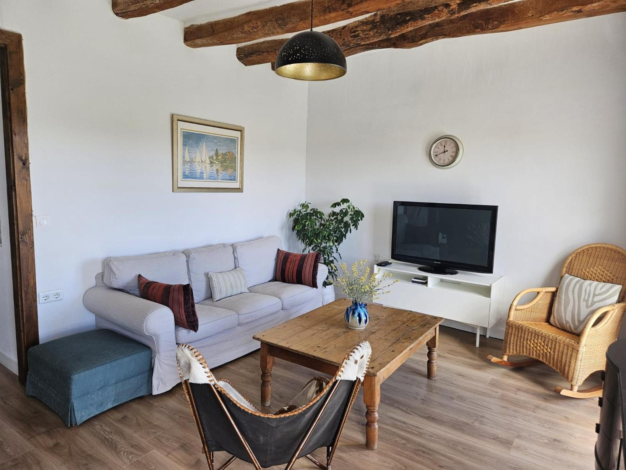 River Ebro Apartments مورا دي إبري المظهر الخارجي الصورة